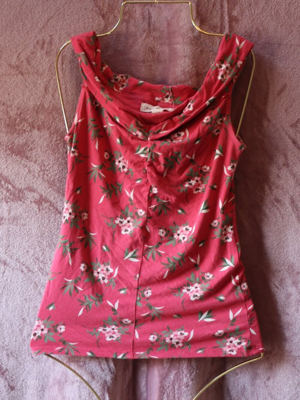Aéropostale Sabrina Carpenter Off-The-Shoulder Floral Top Pink Size Small 🌸🎀